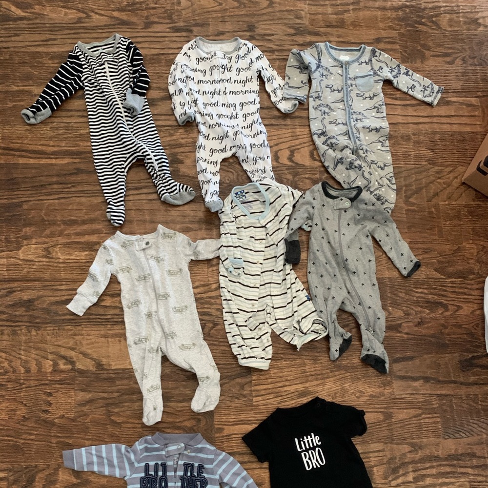 0-3 month- 8 items total